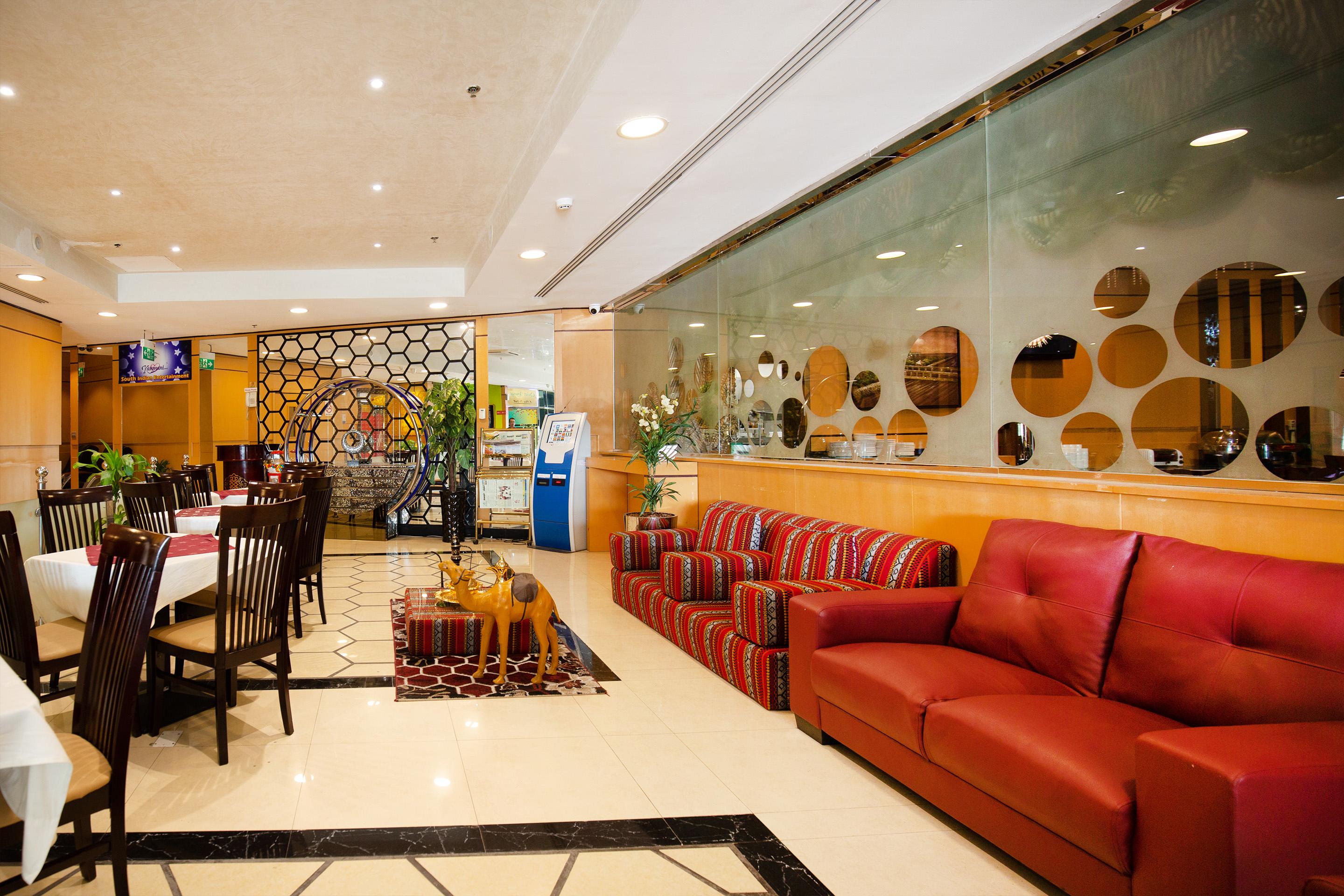 Smana Hotel Al Raffa Dubái Exterior foto